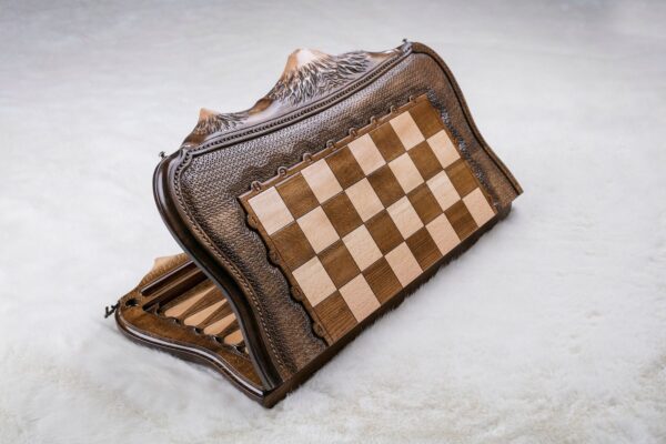 Skák - Kotra með Ararat Wood Luxury Board
